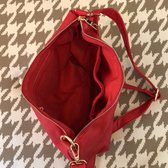 3 BCBG Leather bags - Picture 8 of 10